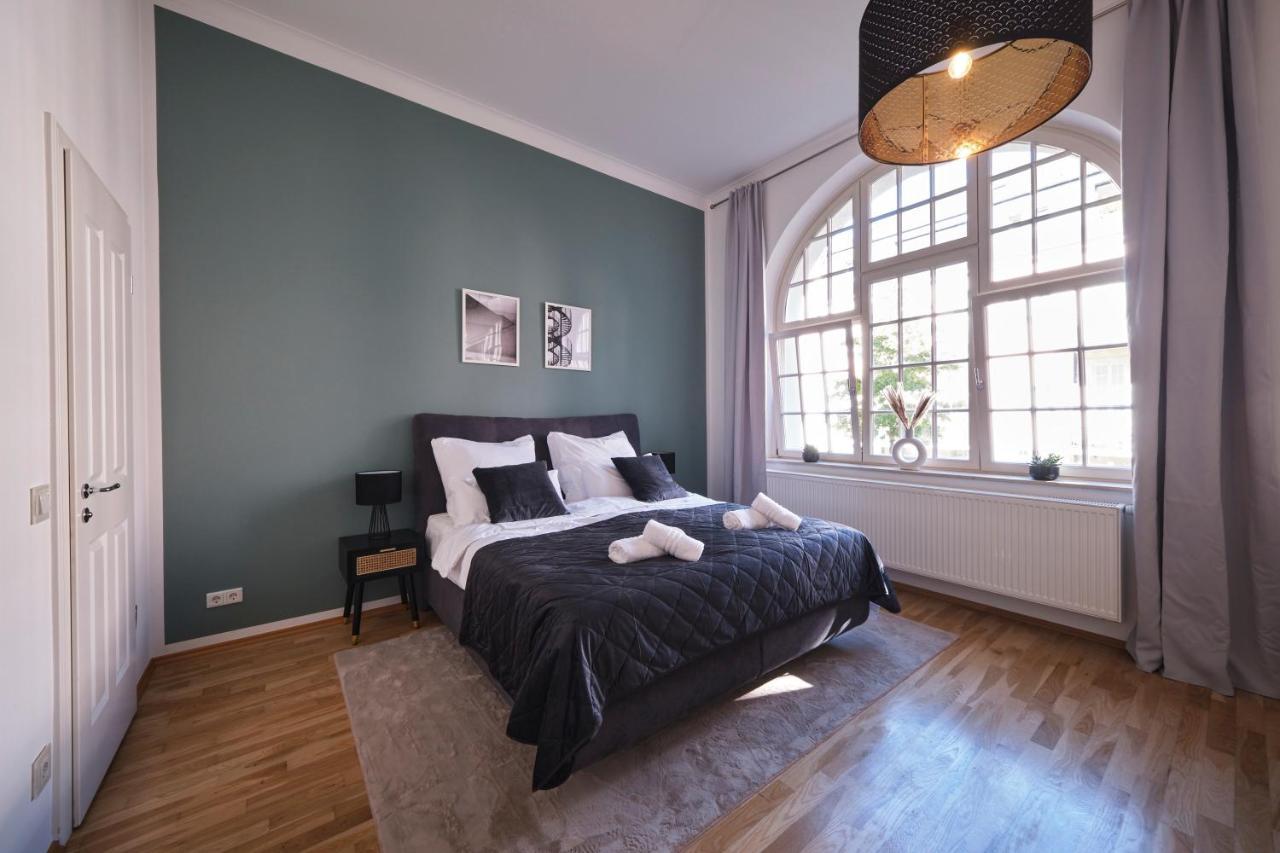 ניאוס Historisches Deluxe Apartment Im Marianum מראה חיצוני תמונה