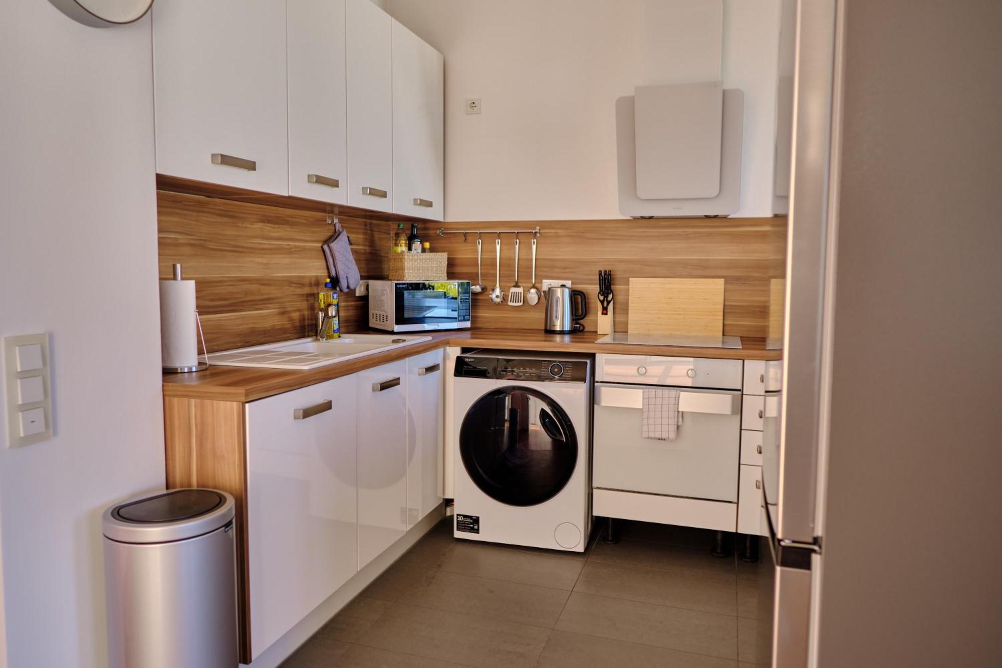 ניאוס Historisches Deluxe Apartment Im Marianum מראה חיצוני תמונה