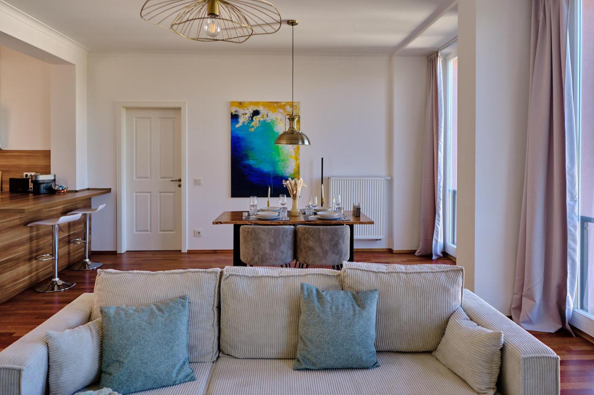 ניאוס Historisches Deluxe Apartment Im Marianum מראה חיצוני תמונה