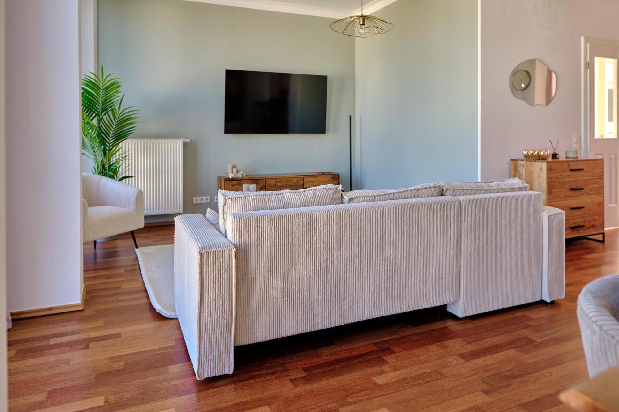 ניאוס Historisches Deluxe Apartment Im Marianum מראה חיצוני תמונה