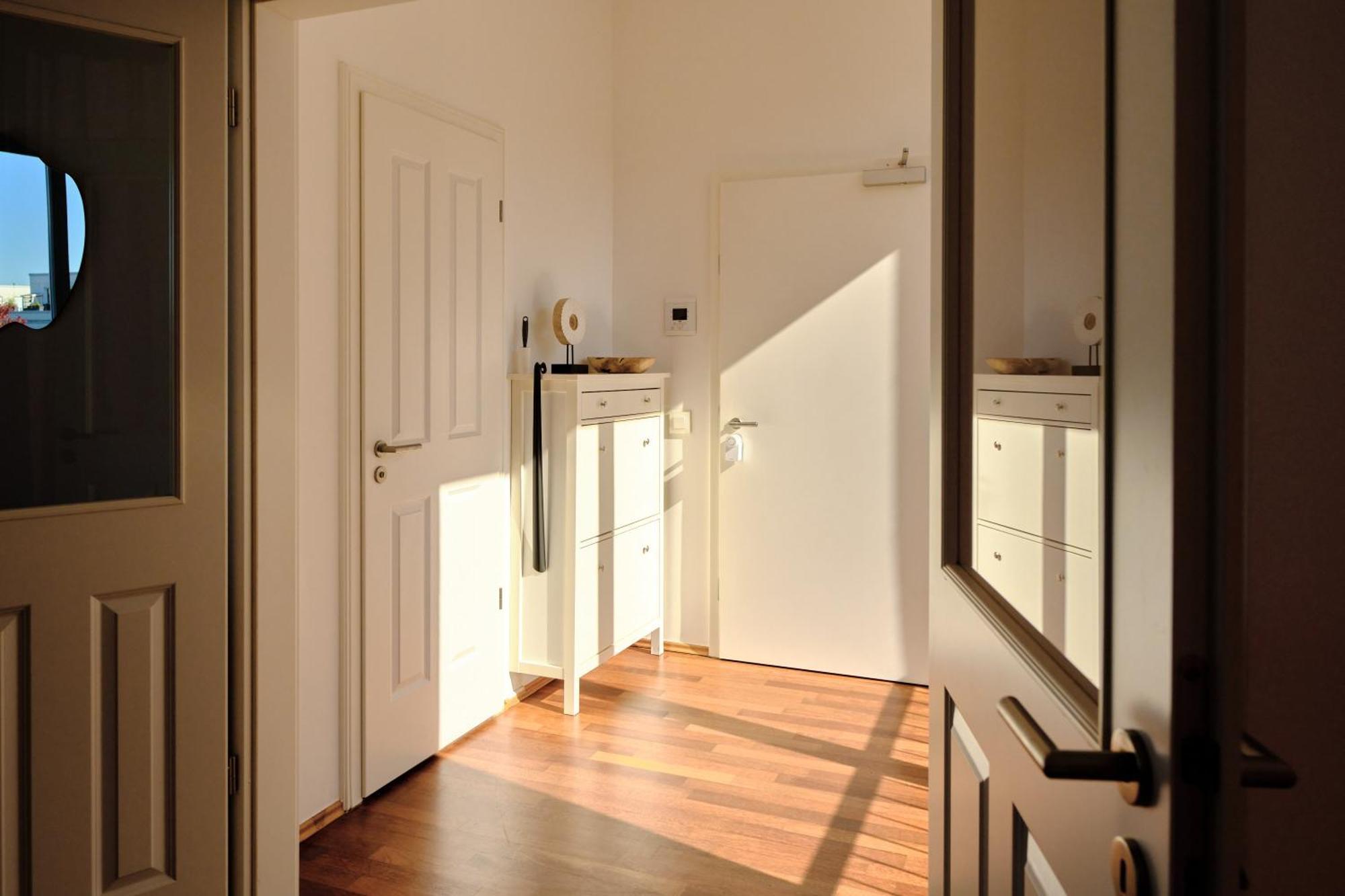 ניאוס Historisches Deluxe Apartment Im Marianum מראה חיצוני תמונה